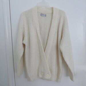 vintage 80s JJ Browne deep v-neck oversized ivory white boucle ribbed cardigan